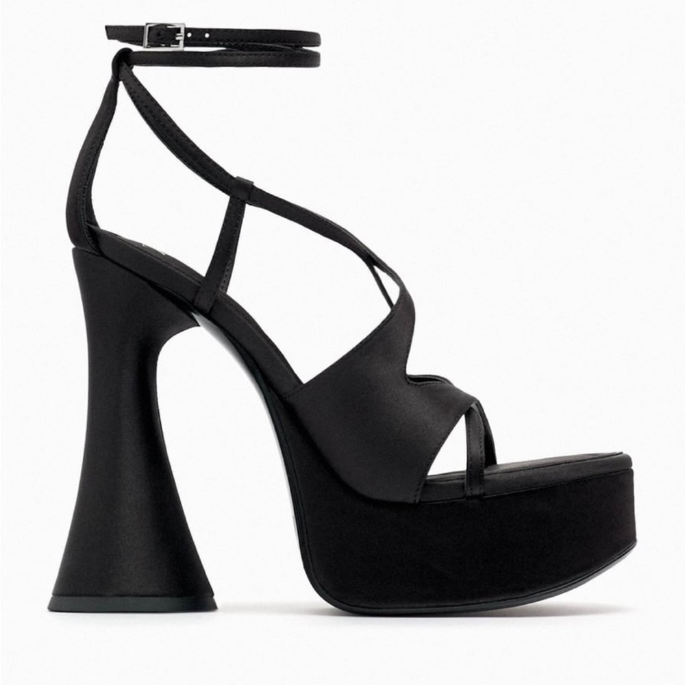 Zara strappy platform sandals size 11